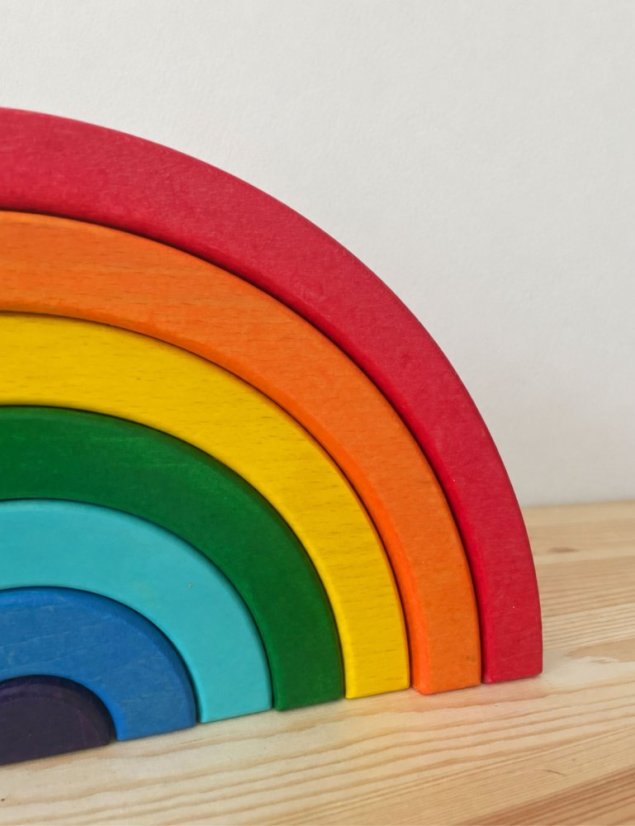 dřevěná duha montessori barevná