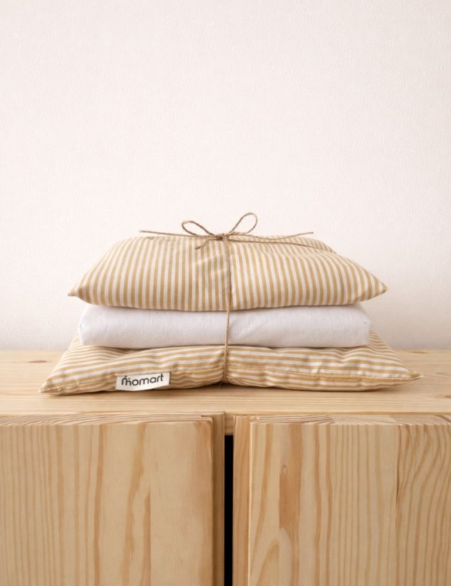 peřinky pro panenku - jemně žlutý proužek